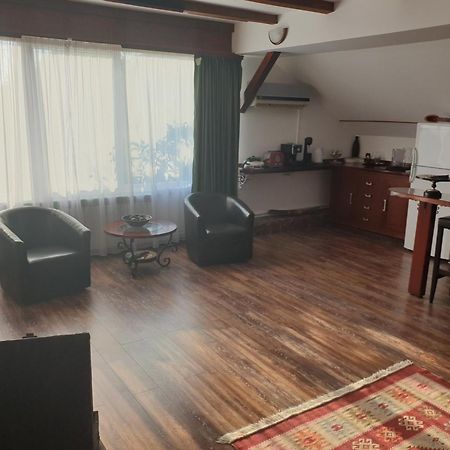 Casa Alessia Apartment Ефорие Суд Стая снимка